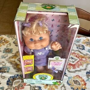 Vintage 1999 Cabbage Patch Kids Baby’s First Haircut Becky Maia & Original Box